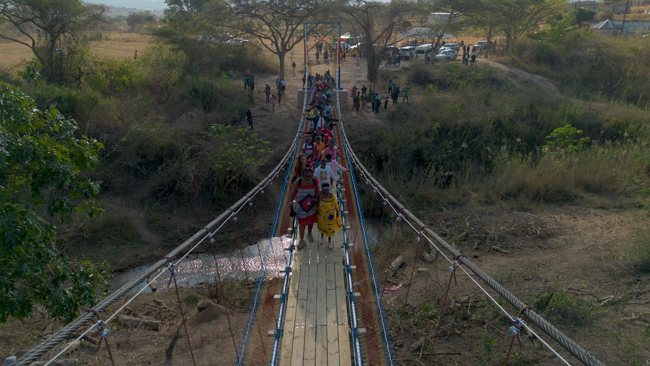 Hlanganani Suspension Bridge image 13